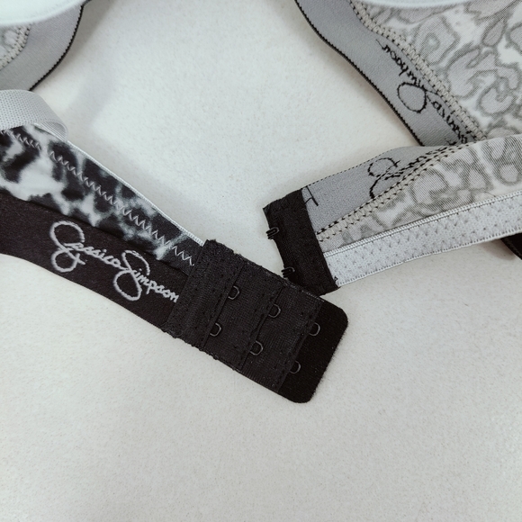 EUC Jessica Simpson Gray Leopard Print Push Up Bra, Sz 36C - Picture 9 of 10